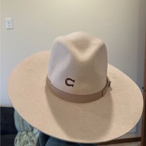 Cream Wide-Brim Felt Fedora Hat with Ribbon
